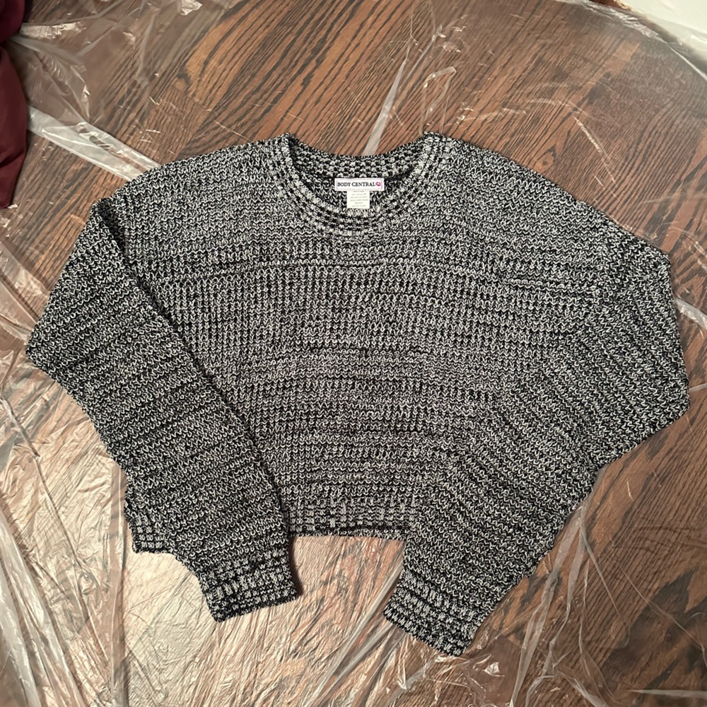 Body Central Crew Neck Sweater